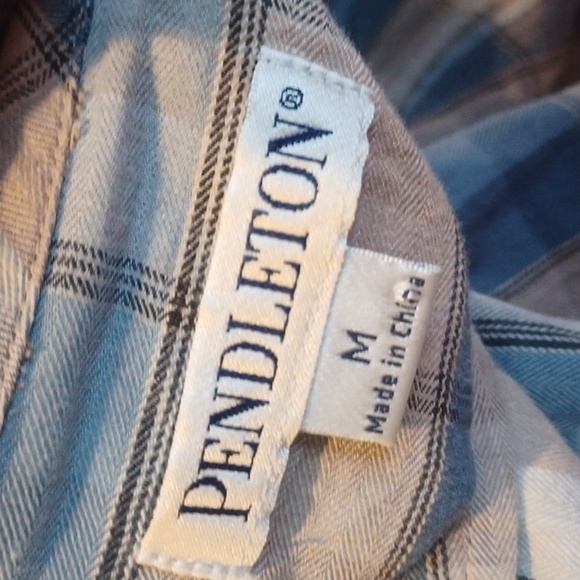Pendleton ruffle shirt blue/tan plaid button down, cotton, fitted - Picture 5 of 7
